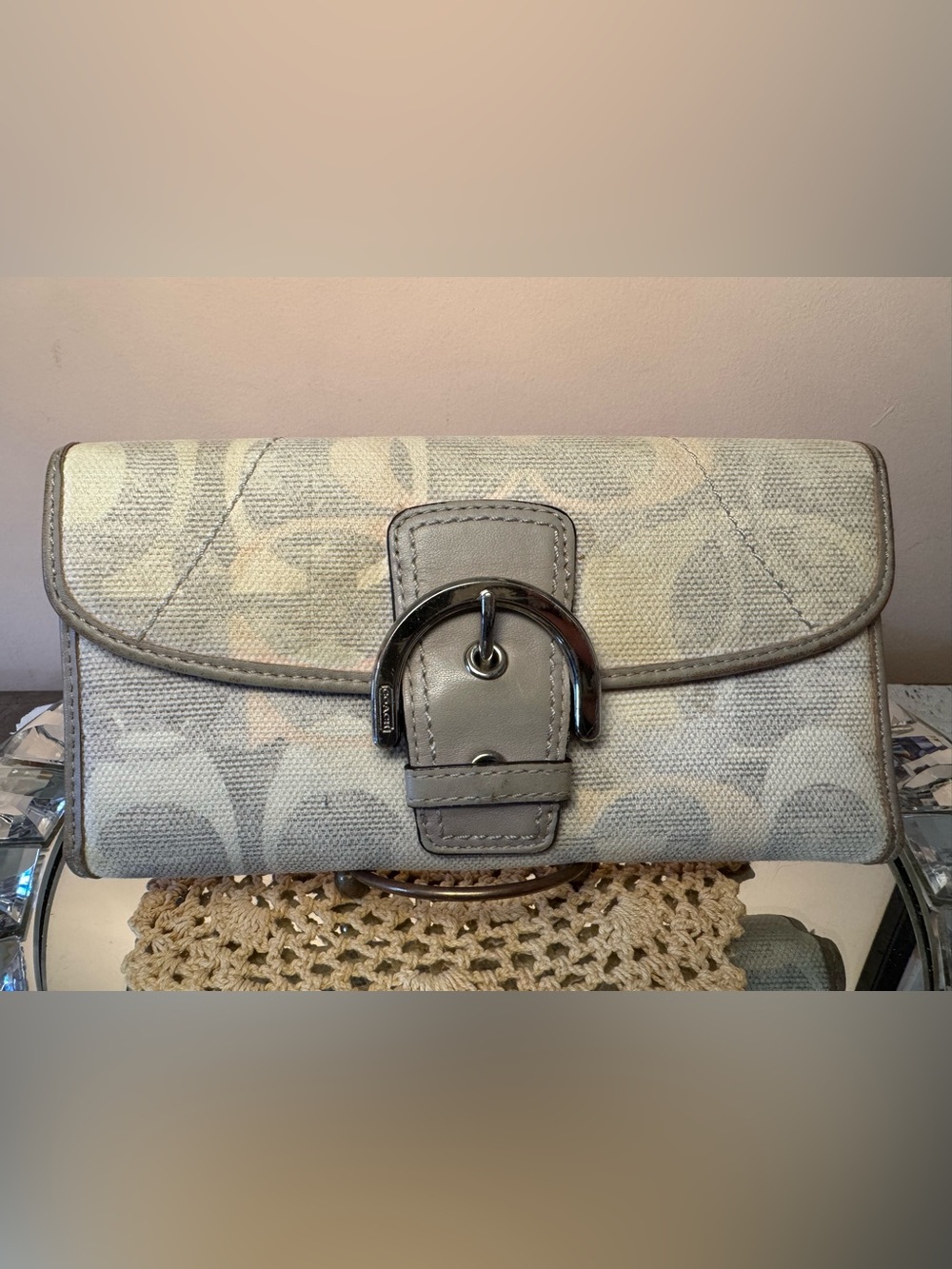 Vintage Coach Soho Signature flap wallet